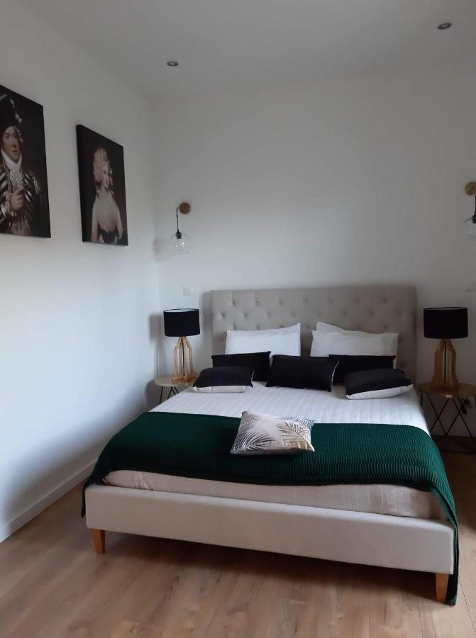 Home Sweet Home 2 Pieces 42 M2 Chambre, Salon, Cuisine, Grande Terrasse, Parking Proche Centre Ville Et Mer Μπαστιά Εξωτερικό φωτογραφία